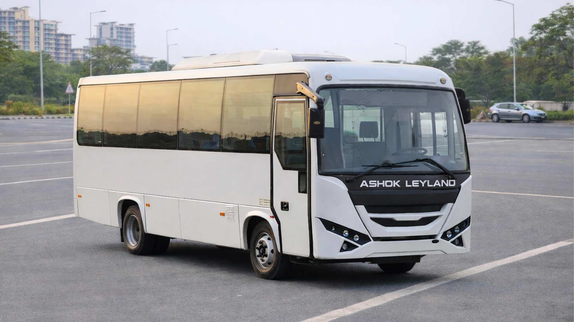 Ashok Leyland 30 seats